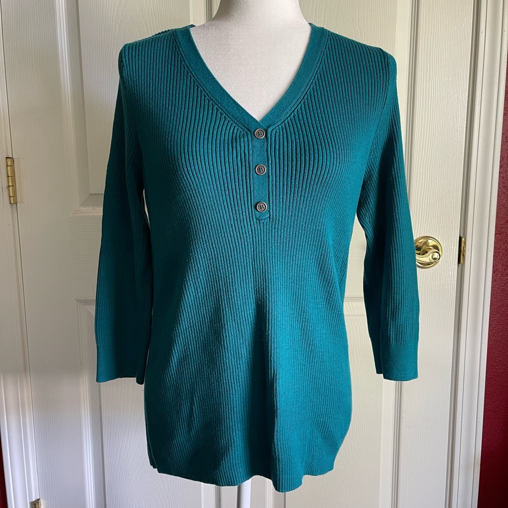 Roz & Ali Teal Blue V-Neck Sweater Lightweight Knit
